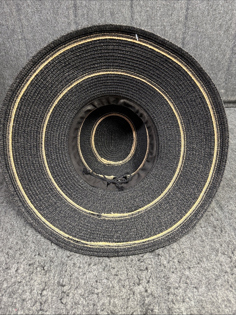 Wallaroo Black Wide-Brim Straw Sun Hat with Natural Stripe - Picture 4 of 6